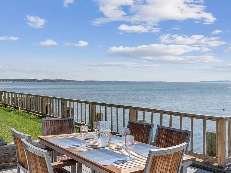 6340 Great Peconic Bay Blvd — Photo 8