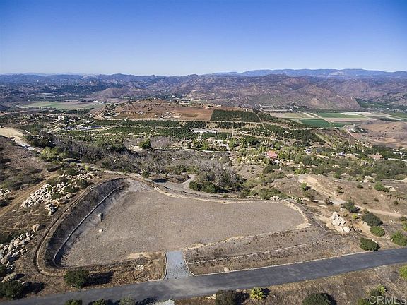 4th image of Highland Mesa Dr #2-8