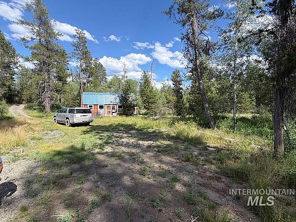 5th image of 40 Black Pine Pl