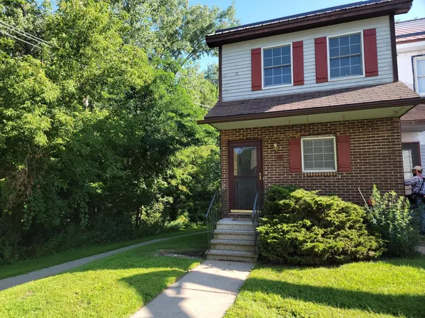 55 Seth Sq, Plattsburgh, NY 12901