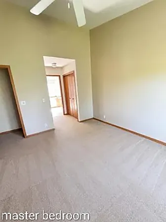 811 Vista Ridge Dr — Photo 15