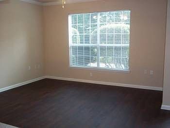 3rd image of 6915 Northbury Ln APT 917
