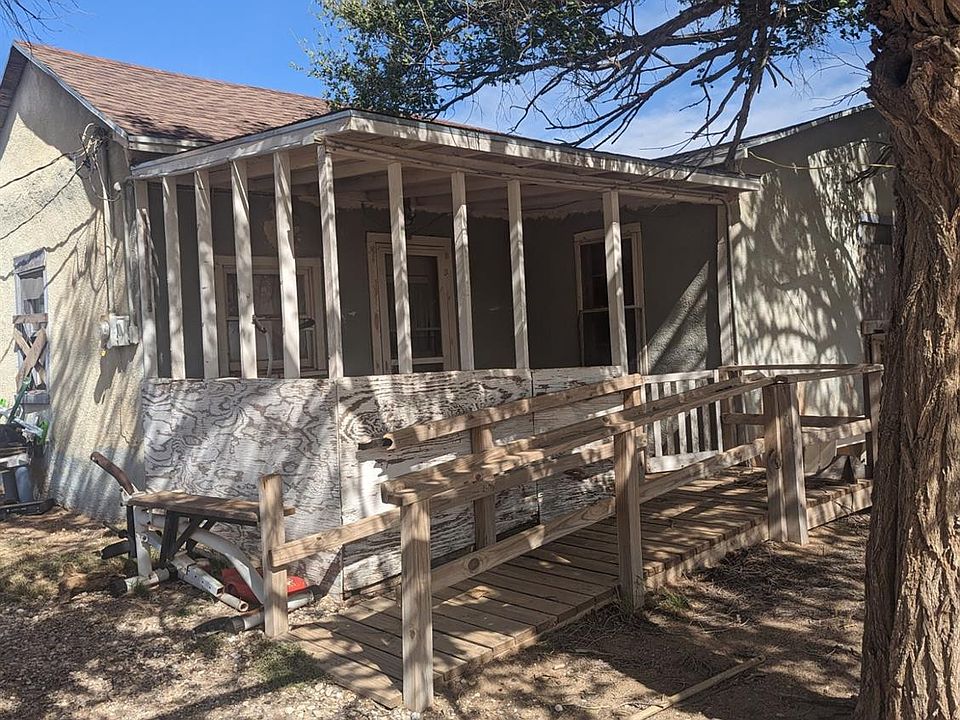 2nd image of 1055 S 3rd St