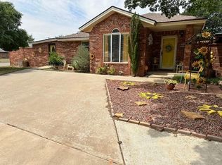 717 S Howell St, Brownfield, TX 79316