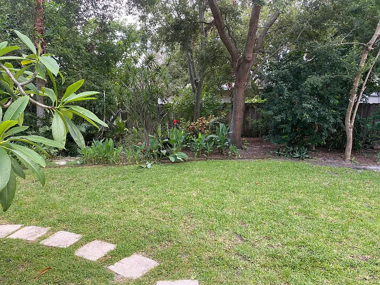 Coral Ave — Photo 4