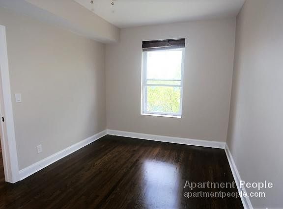 4th image of 3418 N Halsted St #3N