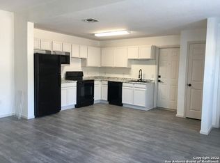 3835 Maverick Crk, San Antonio, TX 78247