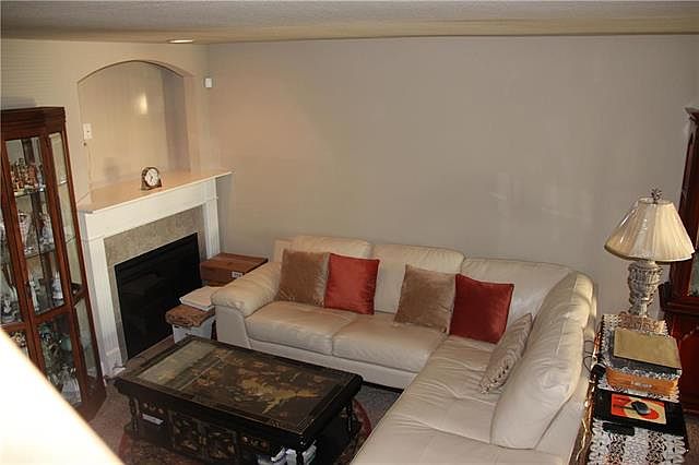 1st image of 4412 N 106th Ter