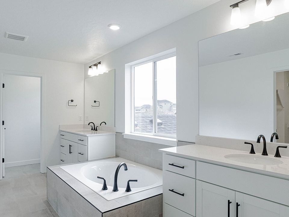 2nd image of 12159 S Aspen Creek Ln #103