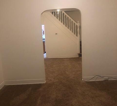 4th image of 2513 Ashland Ave