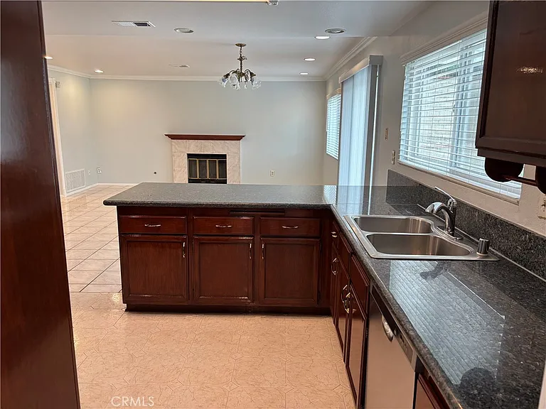 19512 Greenwillow Ln — Photo 11