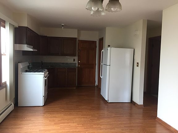 2nd image of 3948 N Oconto Ave