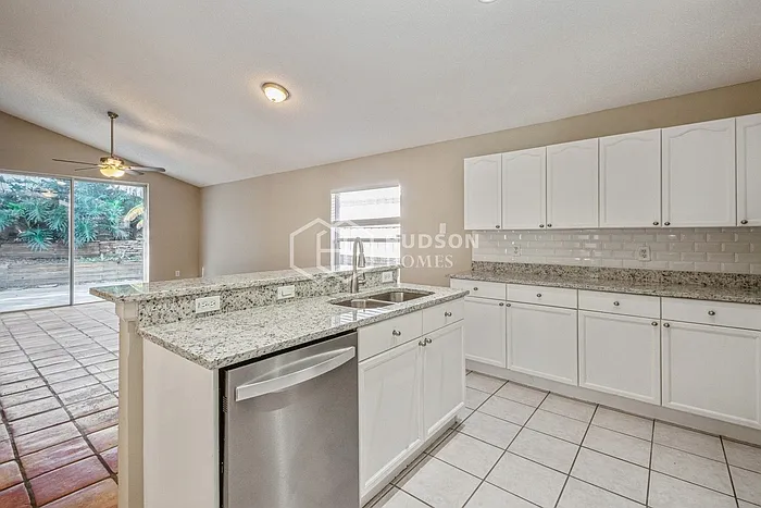 2718 Golden Eagle Point — Photo 5