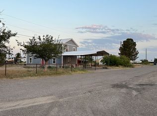201 2nd St, Grandfalls, TX 79742