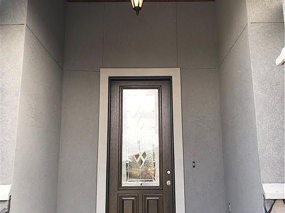 3rd image of 3725 Nahid Ct