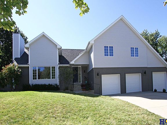 2nd image of 6915 Tanglewood Pl