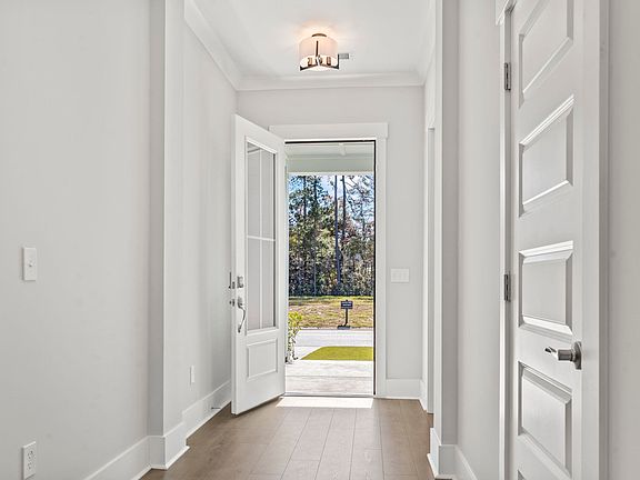 3rd image of 2034 Comradery Way