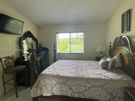 3rd image of 13302 SW 152nd St APT 3008