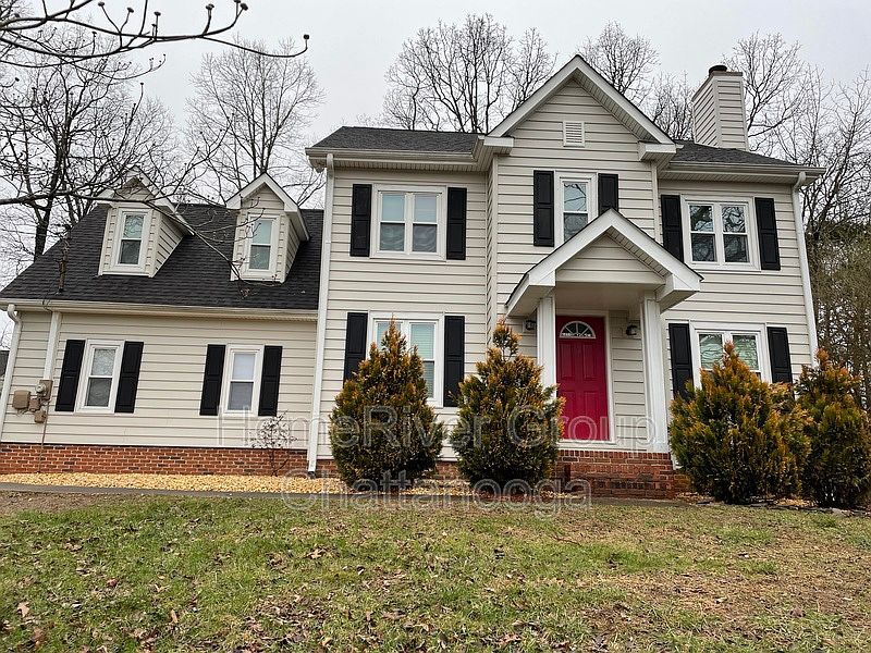 1st image of 9205 Cobblestone Hill Dr