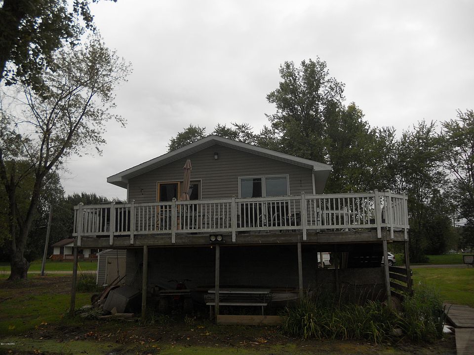 1st image of 11561 Van Lopik Ave