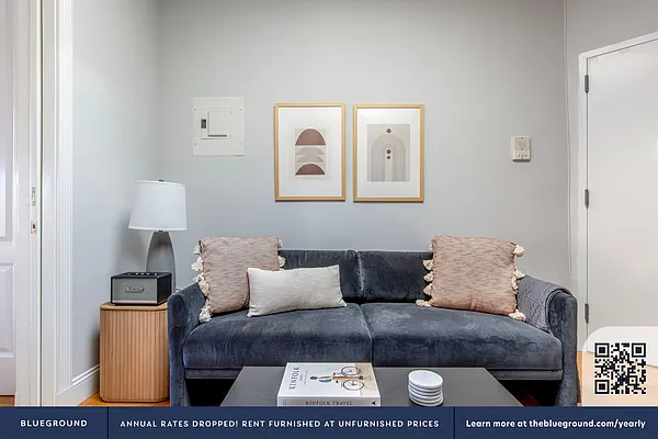 Rented by The Blueground | media 3