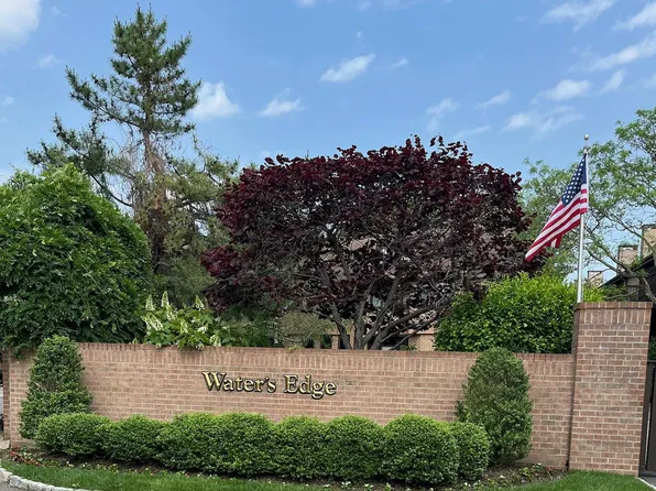 55 Waters Edge #55, Rye, NY 10580