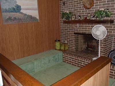 3rd image of 1806 Fairway Cir
