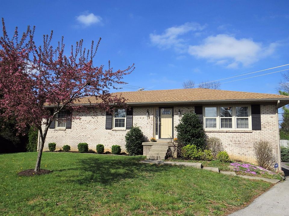 1st image of 4101 Forsythe Dr