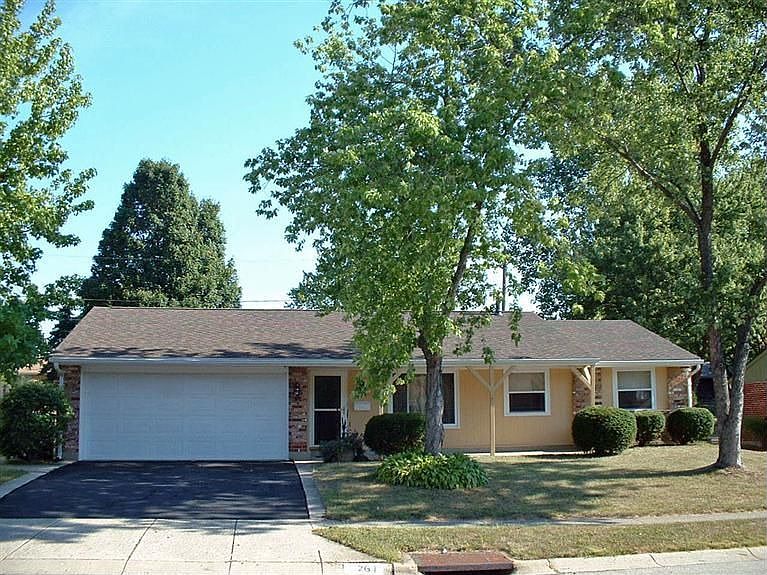 1st image of 261 Grantwood Dr