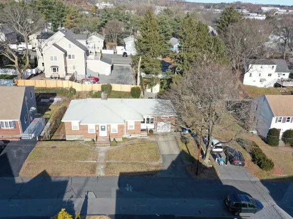 19 Wendell St, Winchester, MA 01890