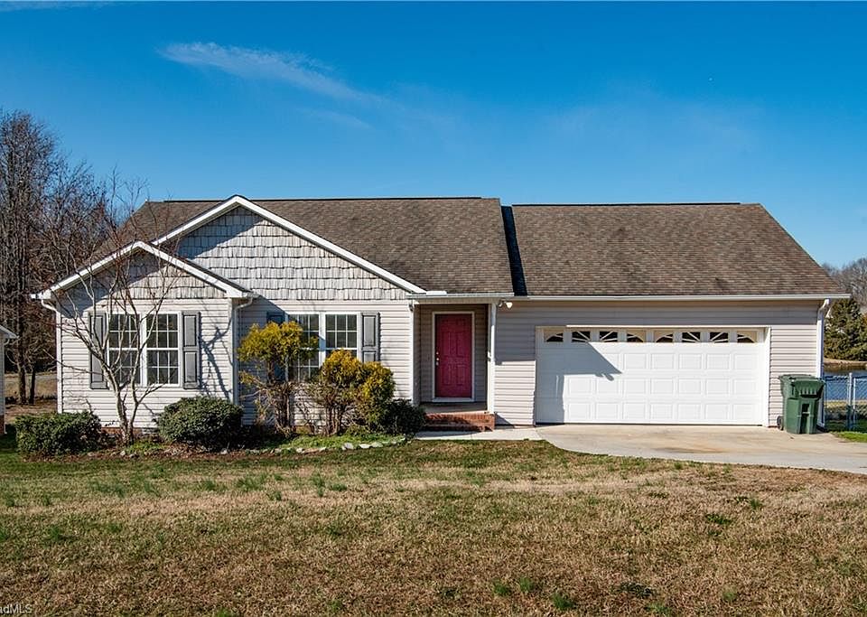 2nd image of 25 Johnia Ct