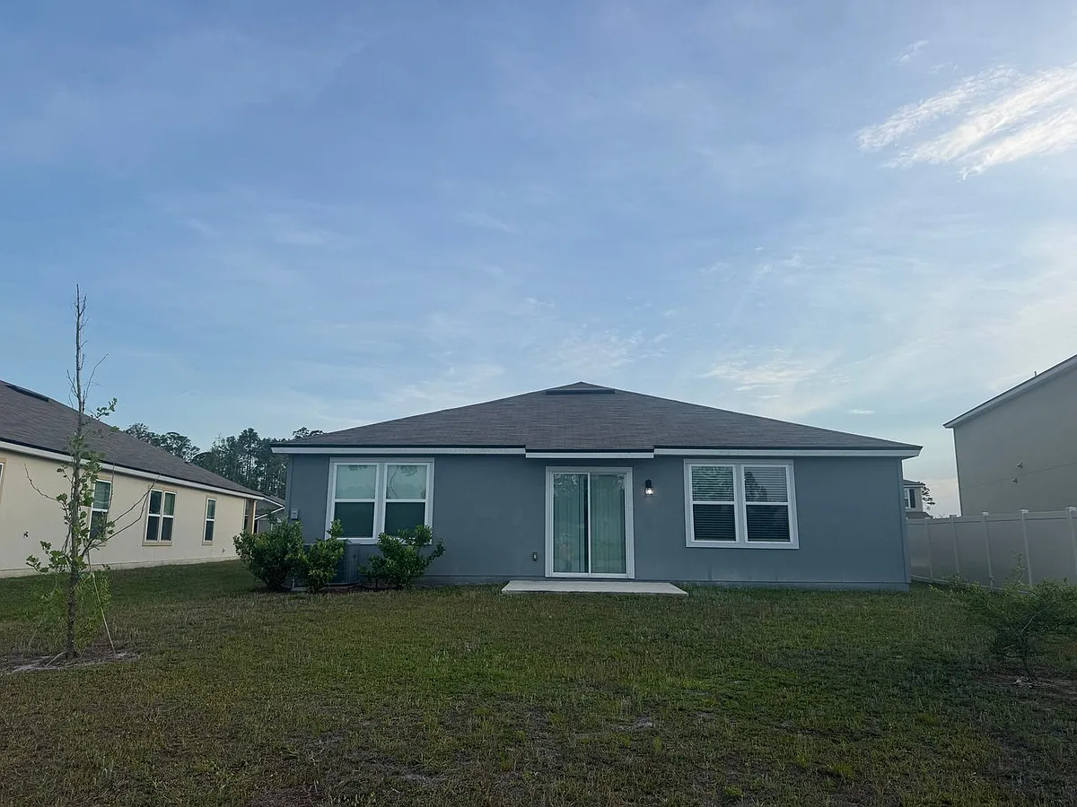 Building Photo - 65303 River Glen Pkwy