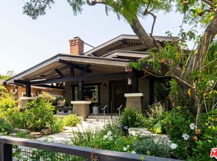 379 N Wilton Pl, Los Angeles, CA 90004