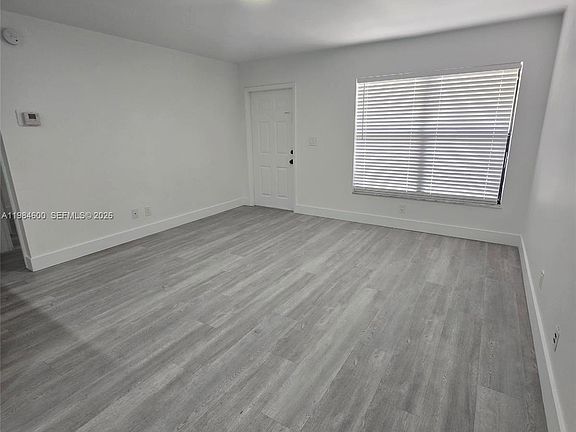 3rd image of 10020 Winding Lake Rd APT 104