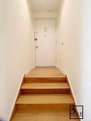 Rented by A Space Realty NY LLC | media 8