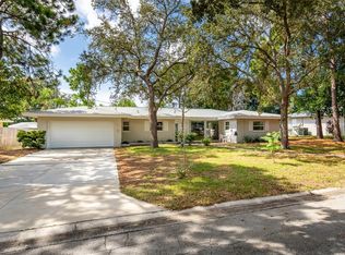 1215 Taylor Ave, Dunedin, FL 34698