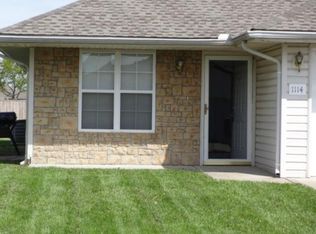 1114 SW Ephraim Dr, Grain Valley, MO 64029
