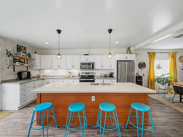 4101 E PIERCE Street, Phoenix, AZ 85008