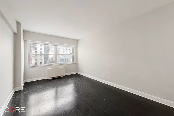 Rented by CORE | media 21