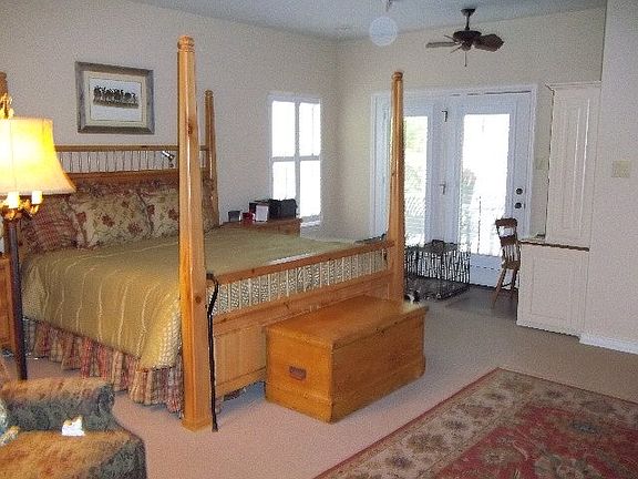 4th image of 2301 Rock Creek Dr