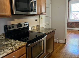 Coventry Court, Dubuque, IA 52001