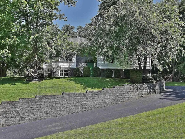 40 Magic Drive, Kingston, NY 12401