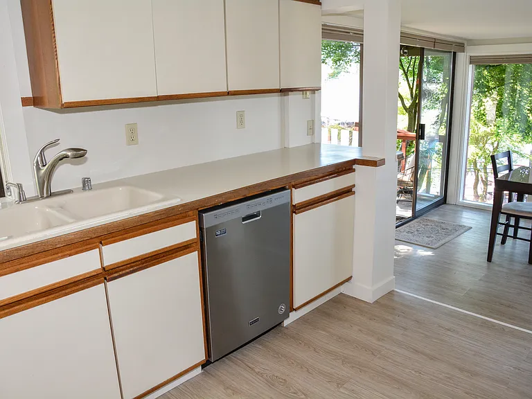 Kitchen and dining area