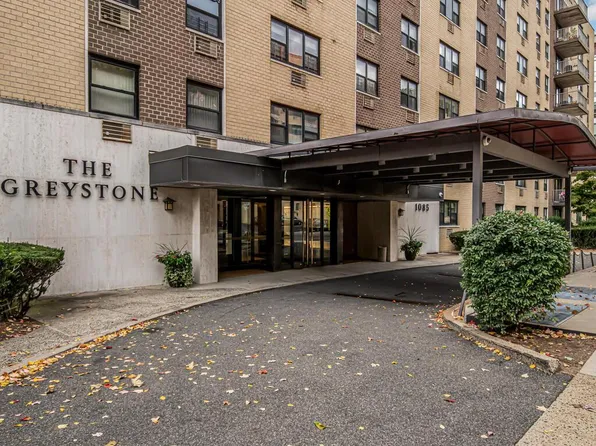 1085 WARBURTON Avenue #317, Yonkers, NY 10701