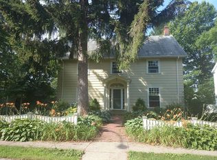 15 Emmonsdale Rd, West Roxbury, MA 02132