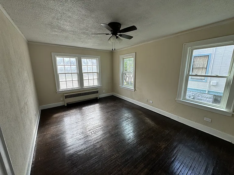 1124 N Main St #3 — Photo 10