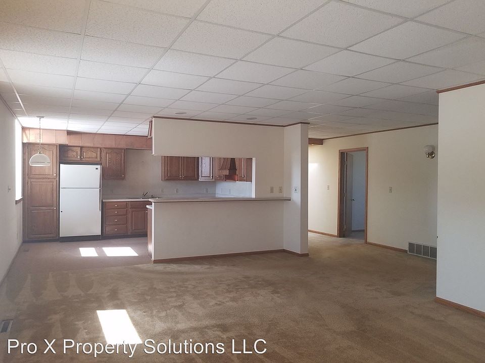 1st image of 1004 N Broadway St
