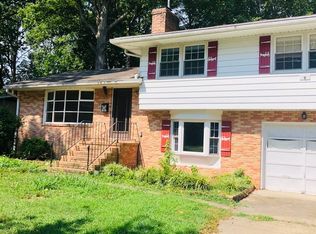 891 Catalina Dr, Newport News, VA 23608