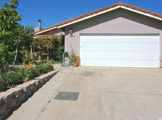 917 Hacienda Ave, Manteca, CA 95336