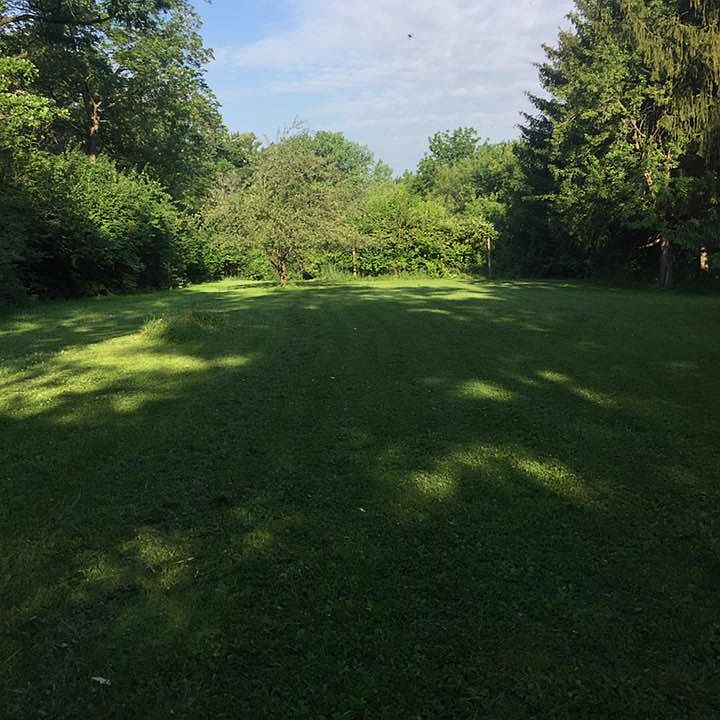 Back acreage